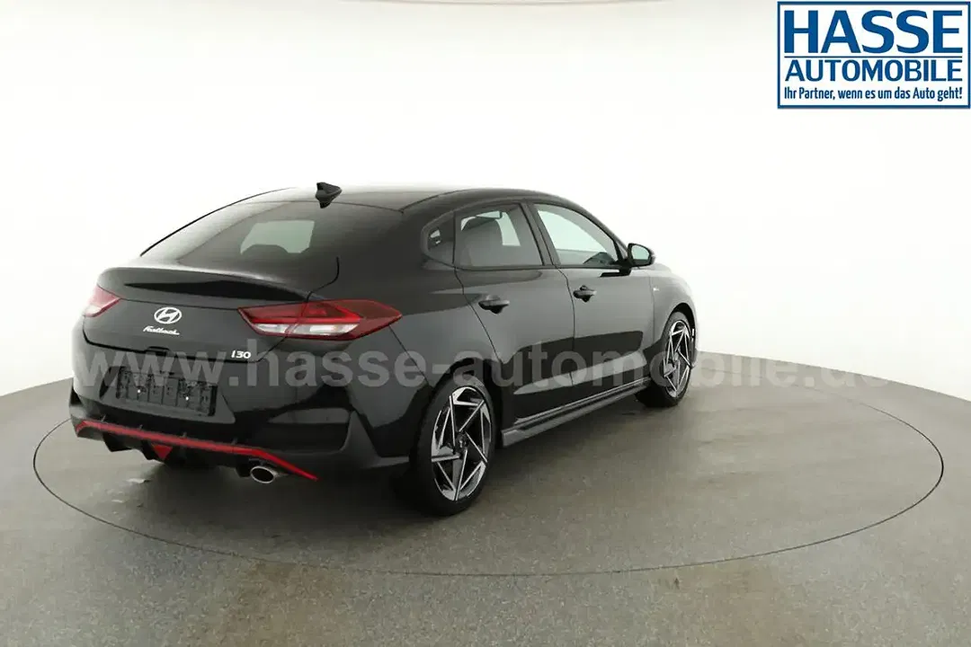 Hyundai i30 - Thumbnail 15