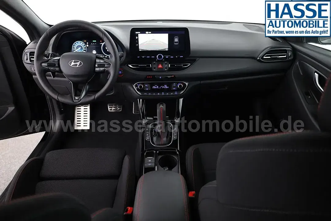 Hyundai i30 - Thumbnail 4