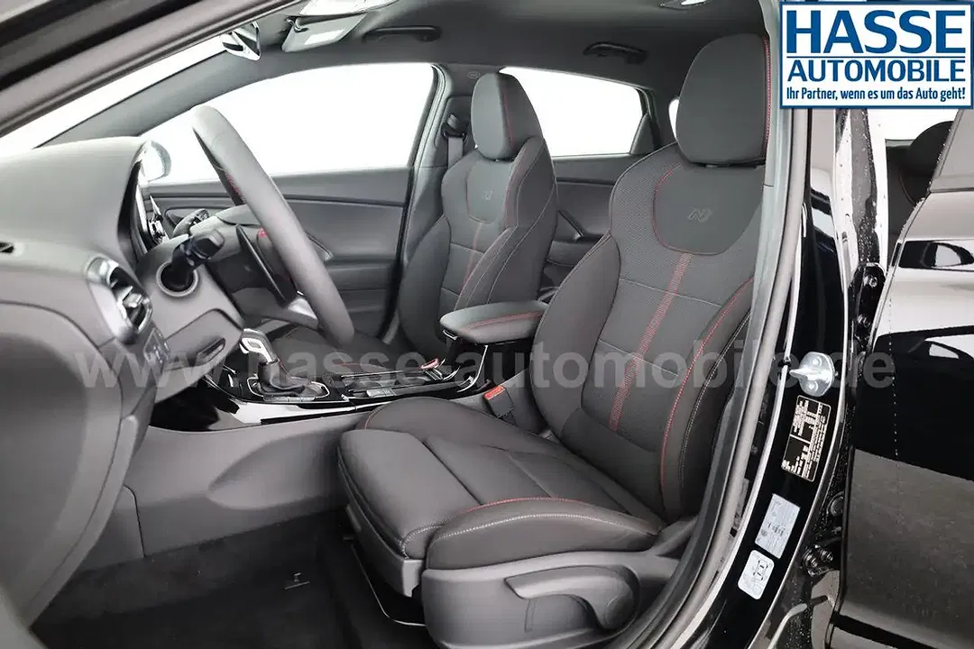 Hyundai i30 - Thumbnail 9