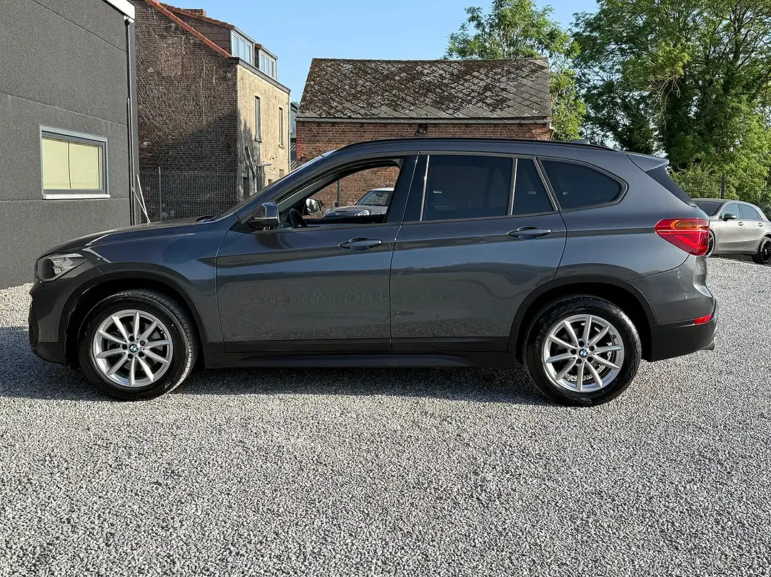 BMW X1 - Thumbnail 5