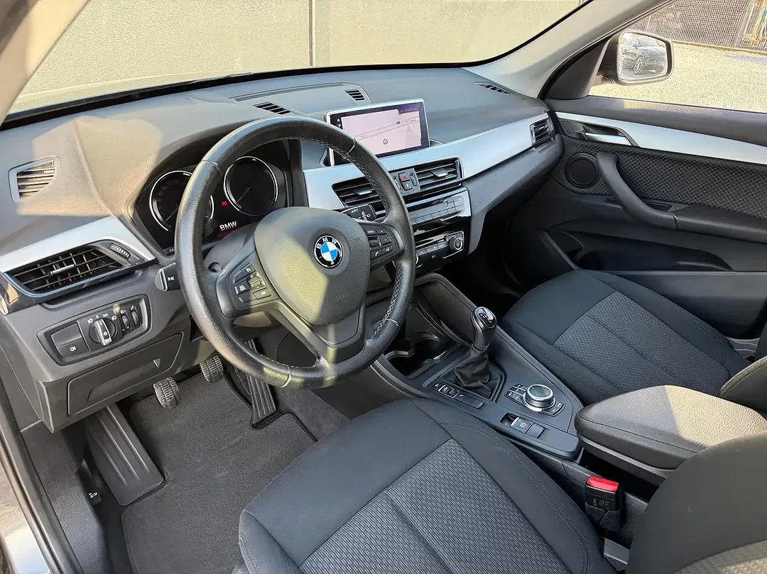 BMW X1 - Thumbnail 8