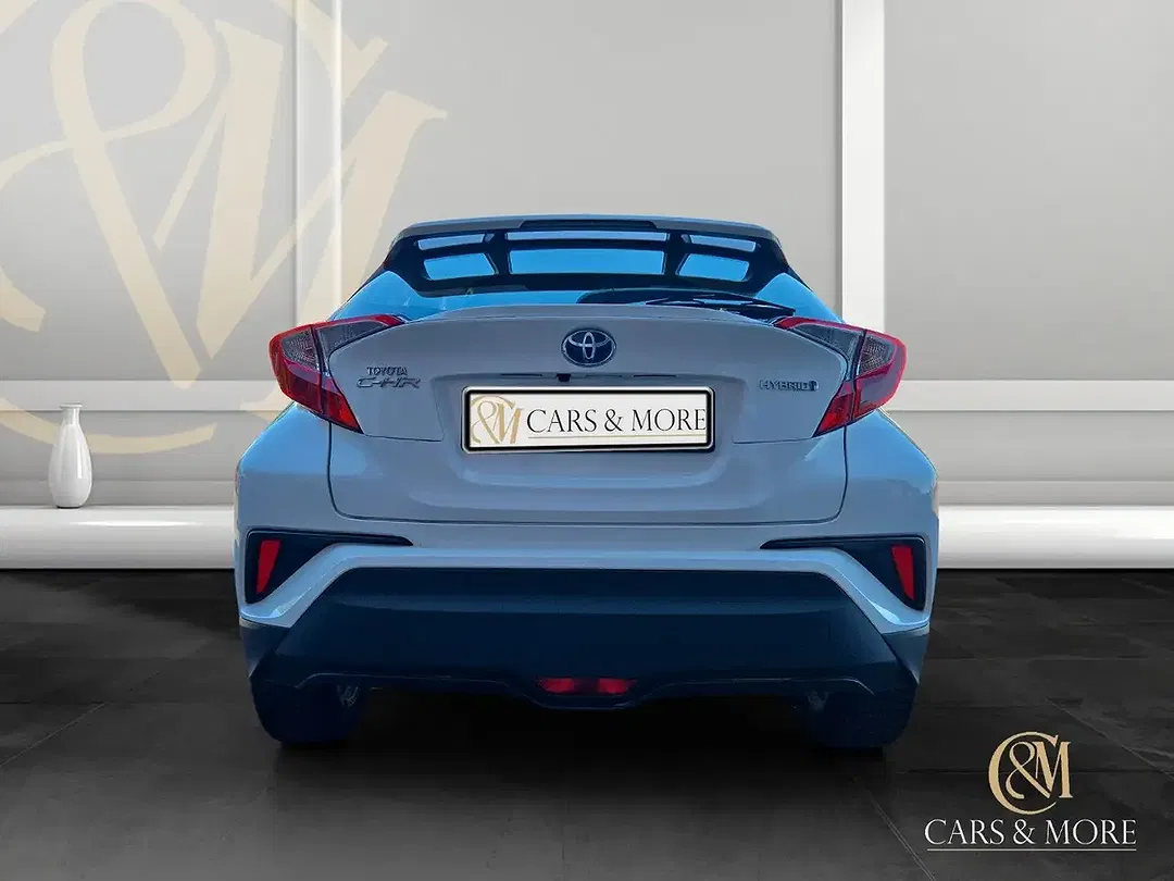 Toyota C-HR - Thumbnail 3