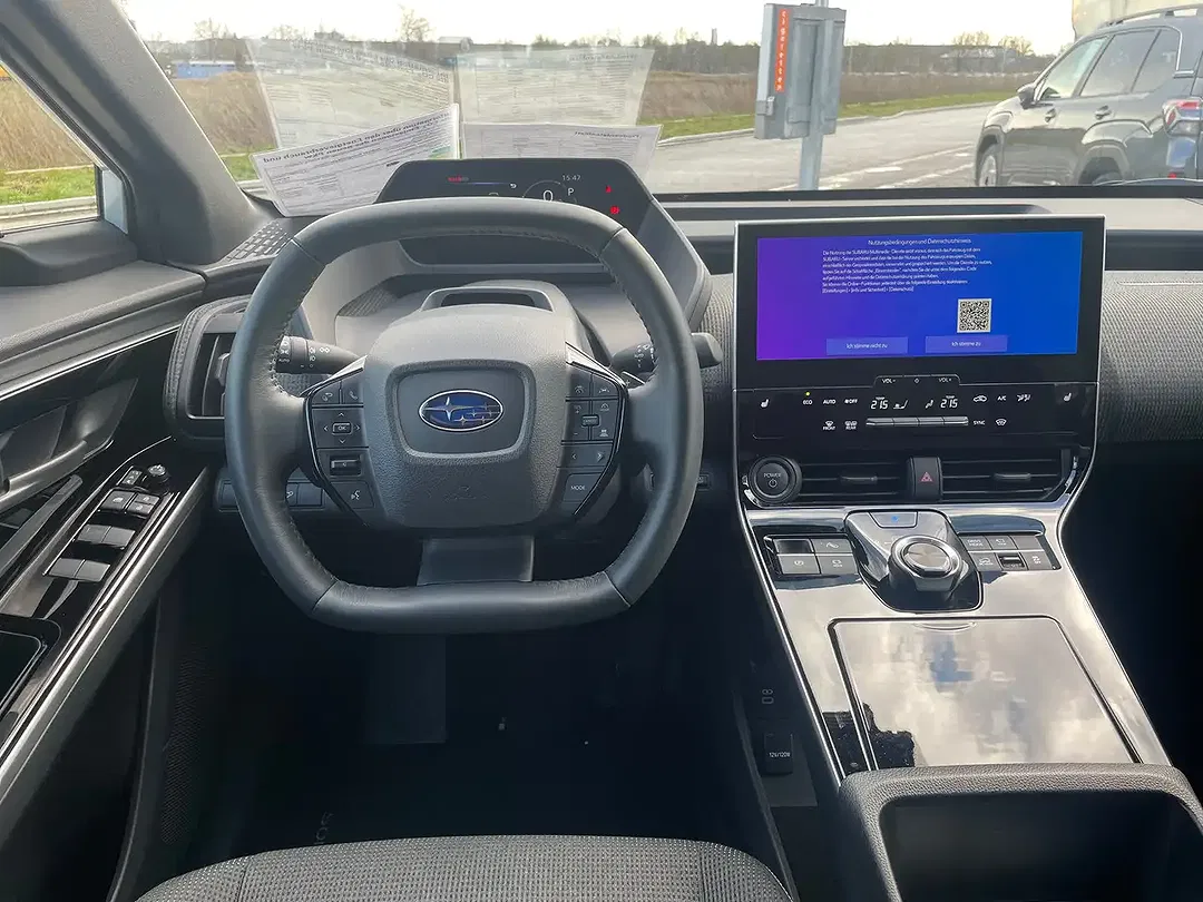 Subaru Solterra - Thumbnail 5
