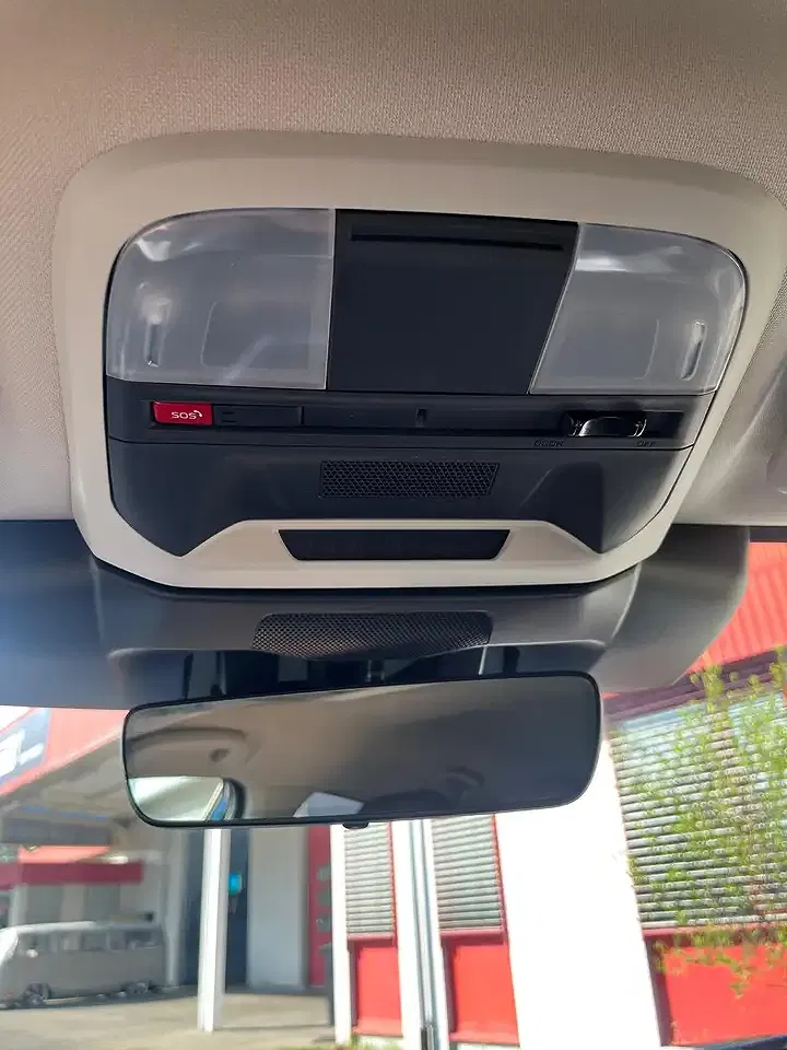 Subaru Crosstrek - Thumbnail 15