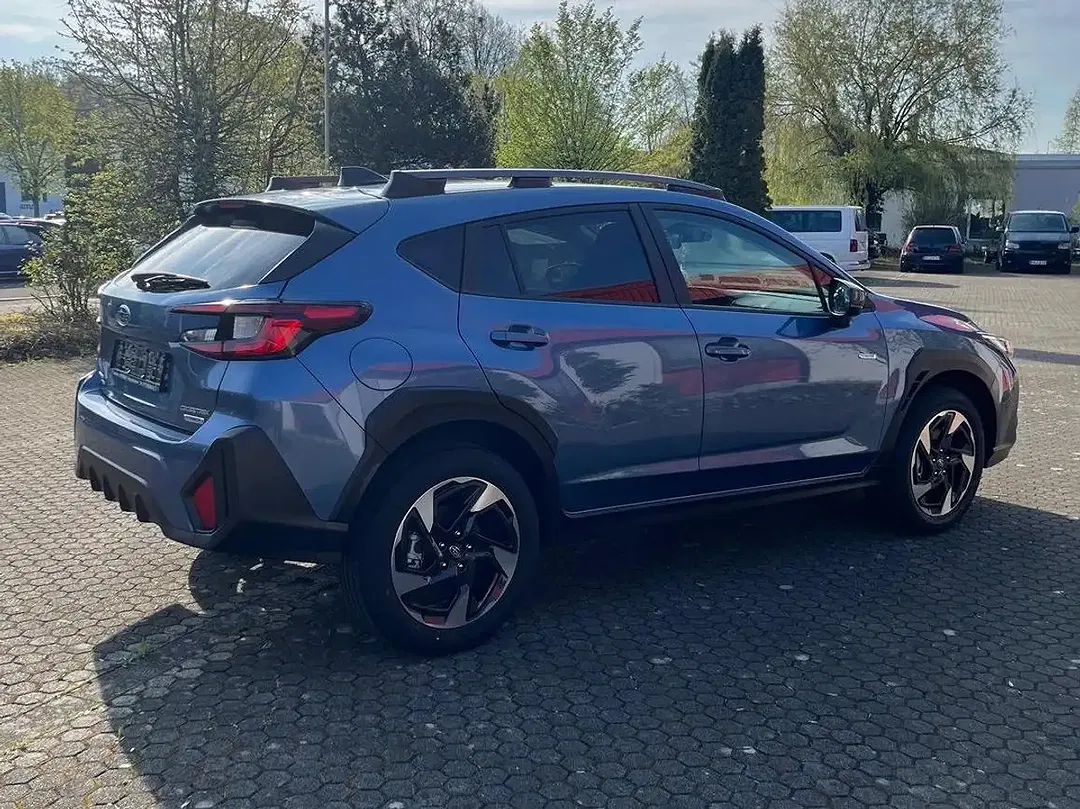 Subaru Crosstrek - Thumbnail 6