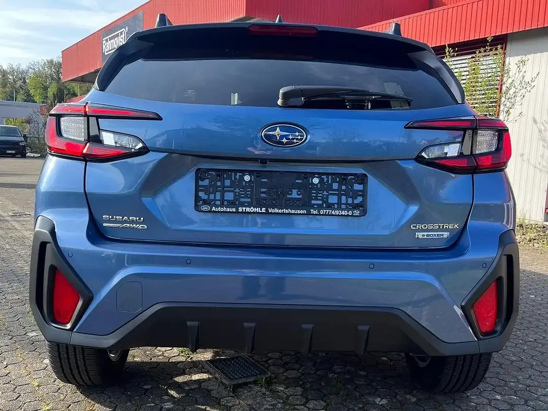 Subaru Crosstrek - Thumbnail 8