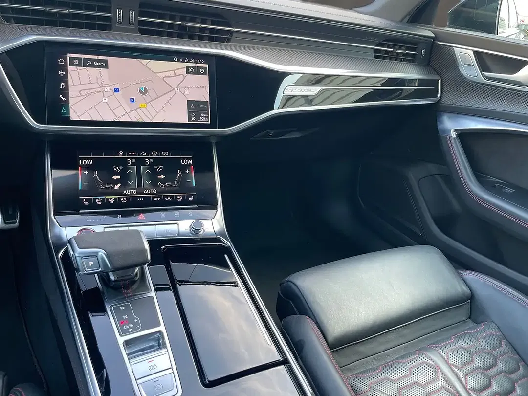 Audi RS6 - Thumbnail 14