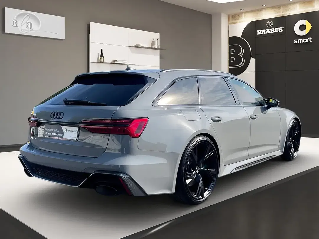 Audi RS6 - Thumbnail 5