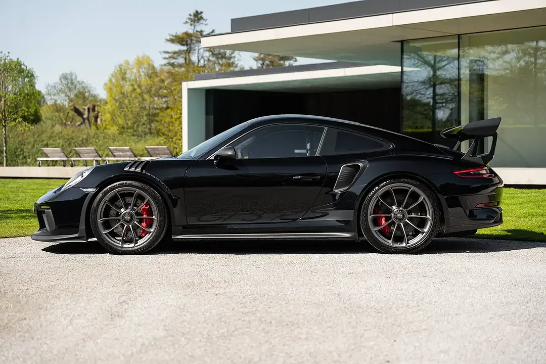 Porsche 991 - Thumbnail 2