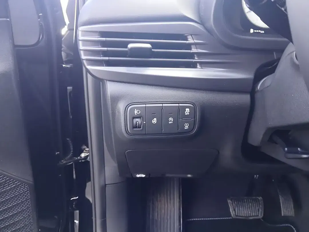 Hyundai i20 - Thumbnail 8