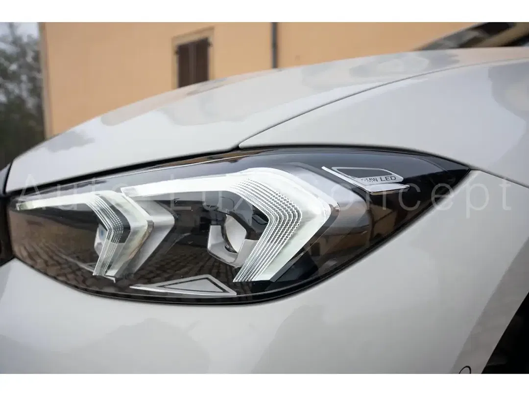 BMW 320 - Thumbnail 12