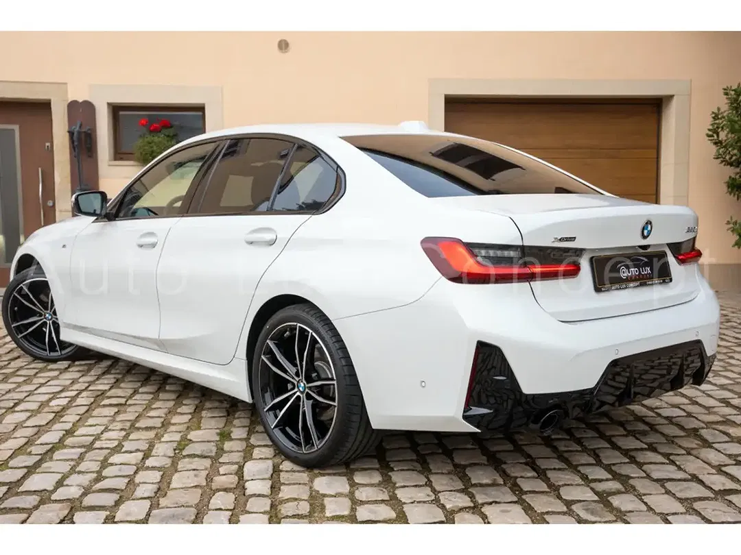 BMW 320 - Thumbnail 5