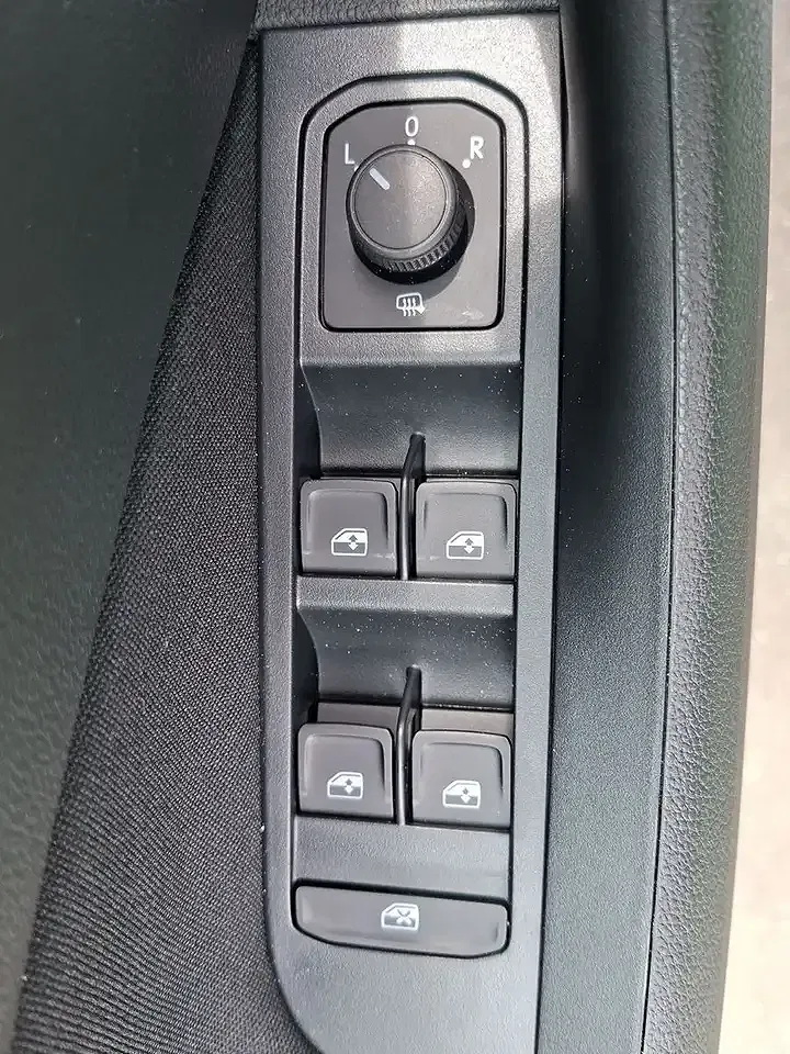 Skoda Kamiq - Thumbnail 22