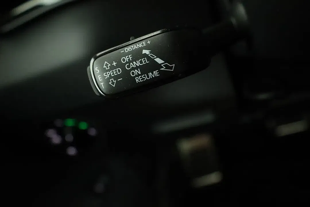 Skoda Karoq - Thumbnail 10