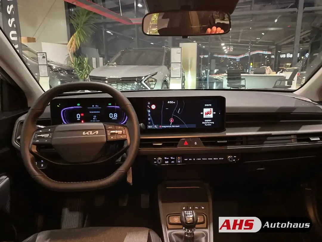 Kia Stonic - Thumbnail 10