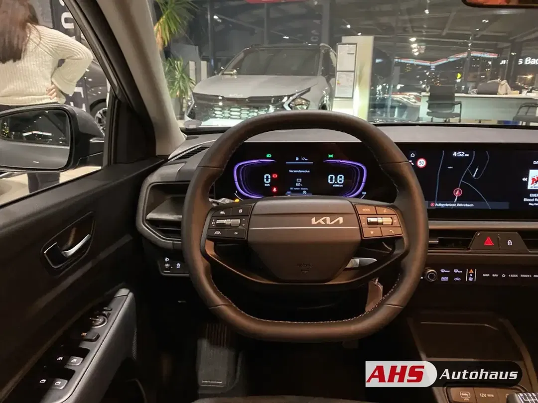 Kia Stonic - Thumbnail 11