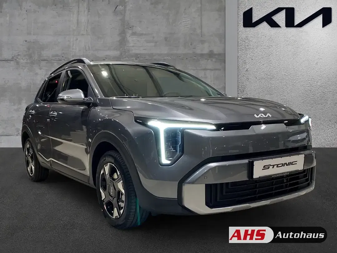 Kia Stonic - Thumbnail 2