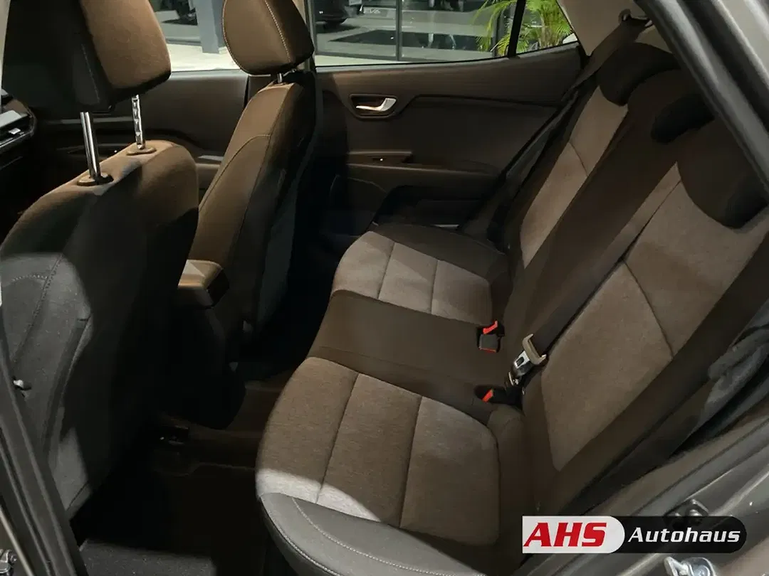 Kia Stonic - Thumbnail 9