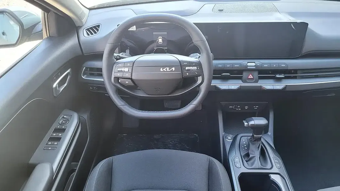 Kia K4 - Thumbnail 8
