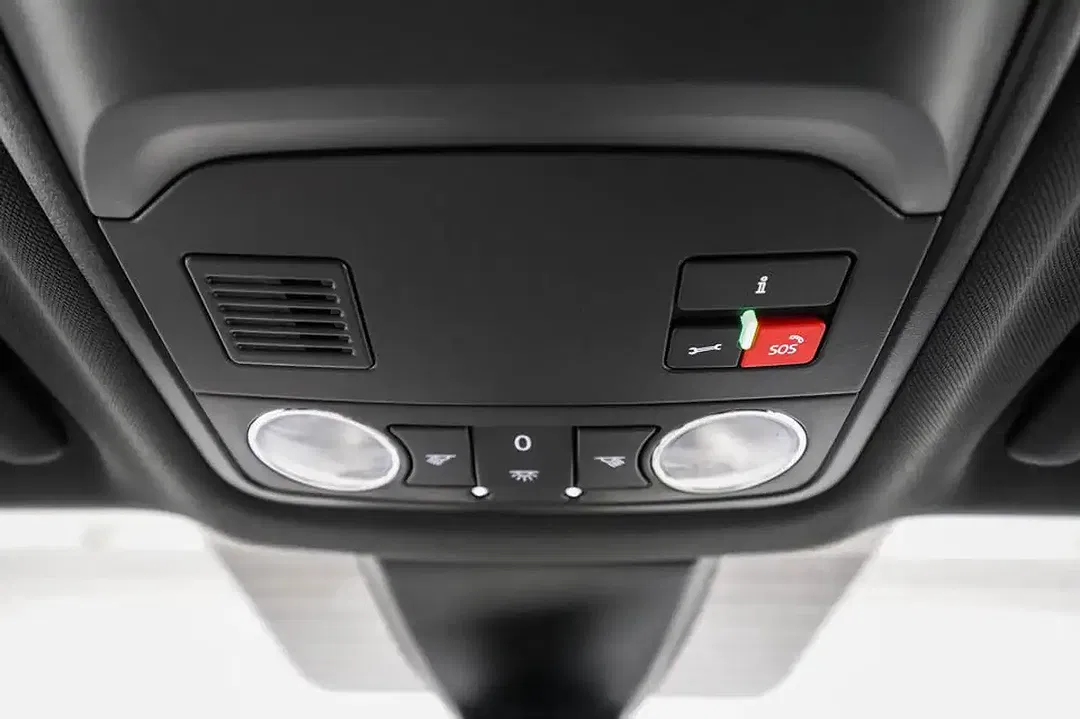 Skoda Karoq - Thumbnail 14