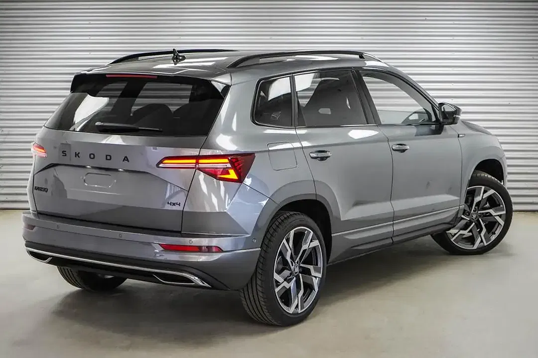 Skoda Karoq - Thumbnail 3