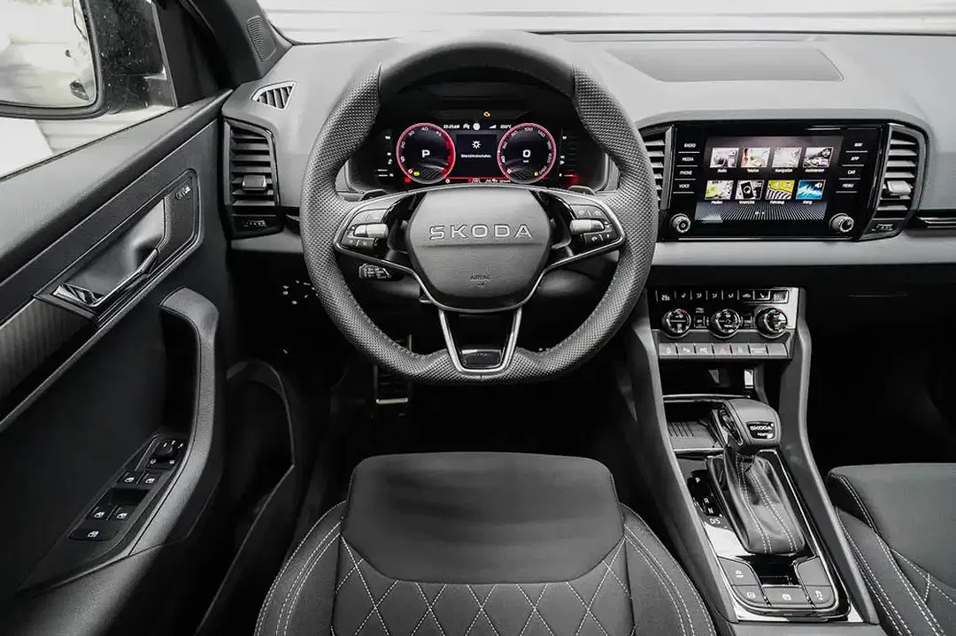 Skoda Karoq - Thumbnail 8