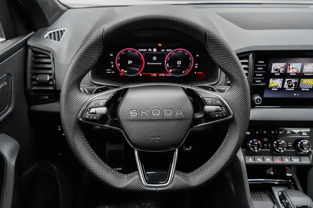 Skoda Karoq - Thumbnail 9