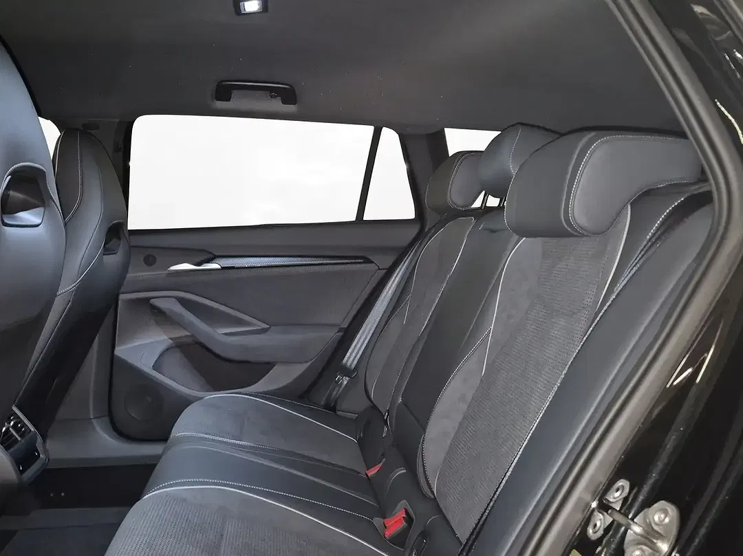 Skoda Superb - Thumbnail 14