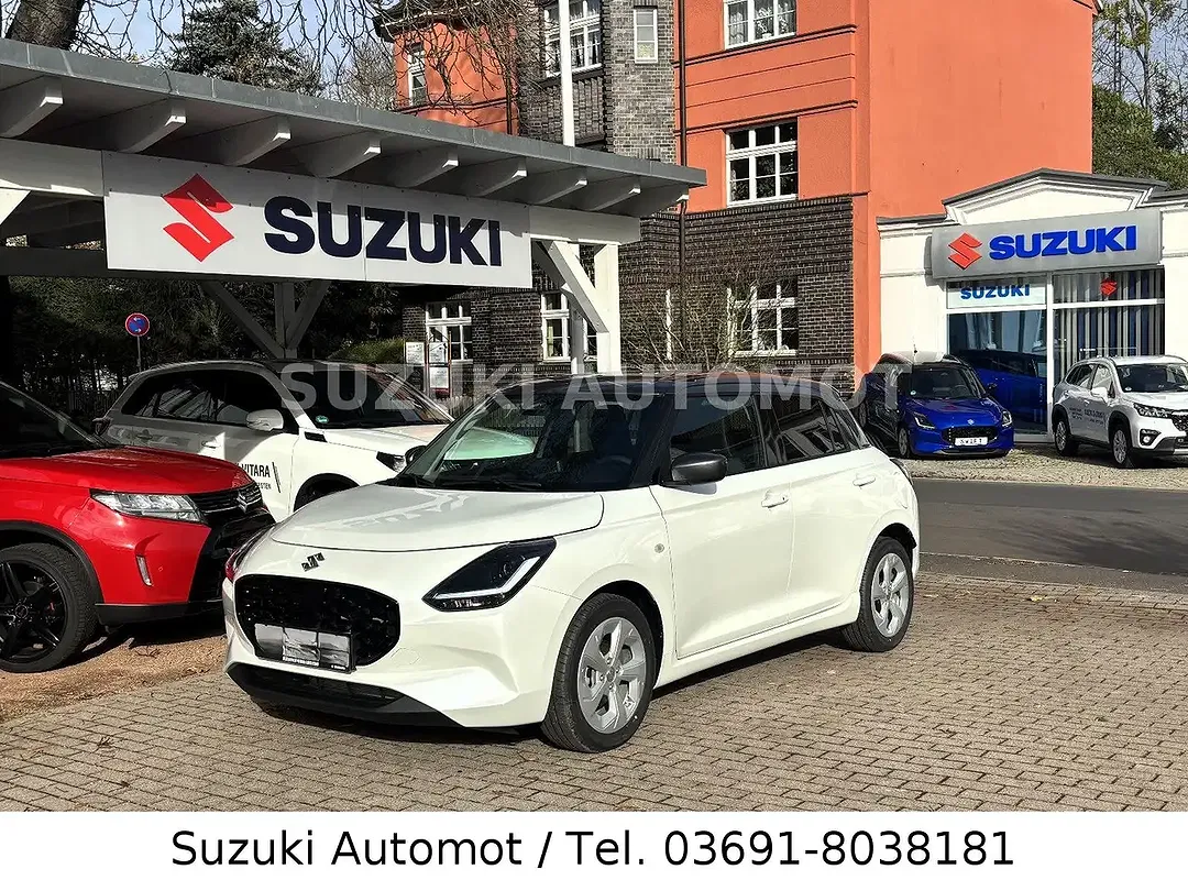 Suzuki Swift - Thumbnail 1