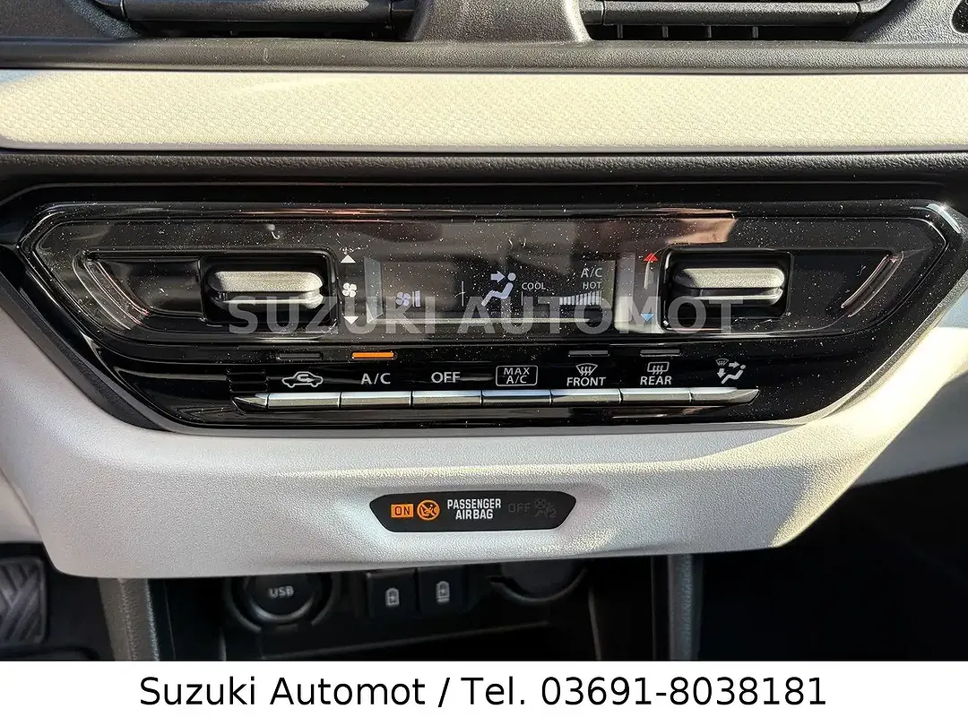 Suzuki Swift - Thumbnail 11