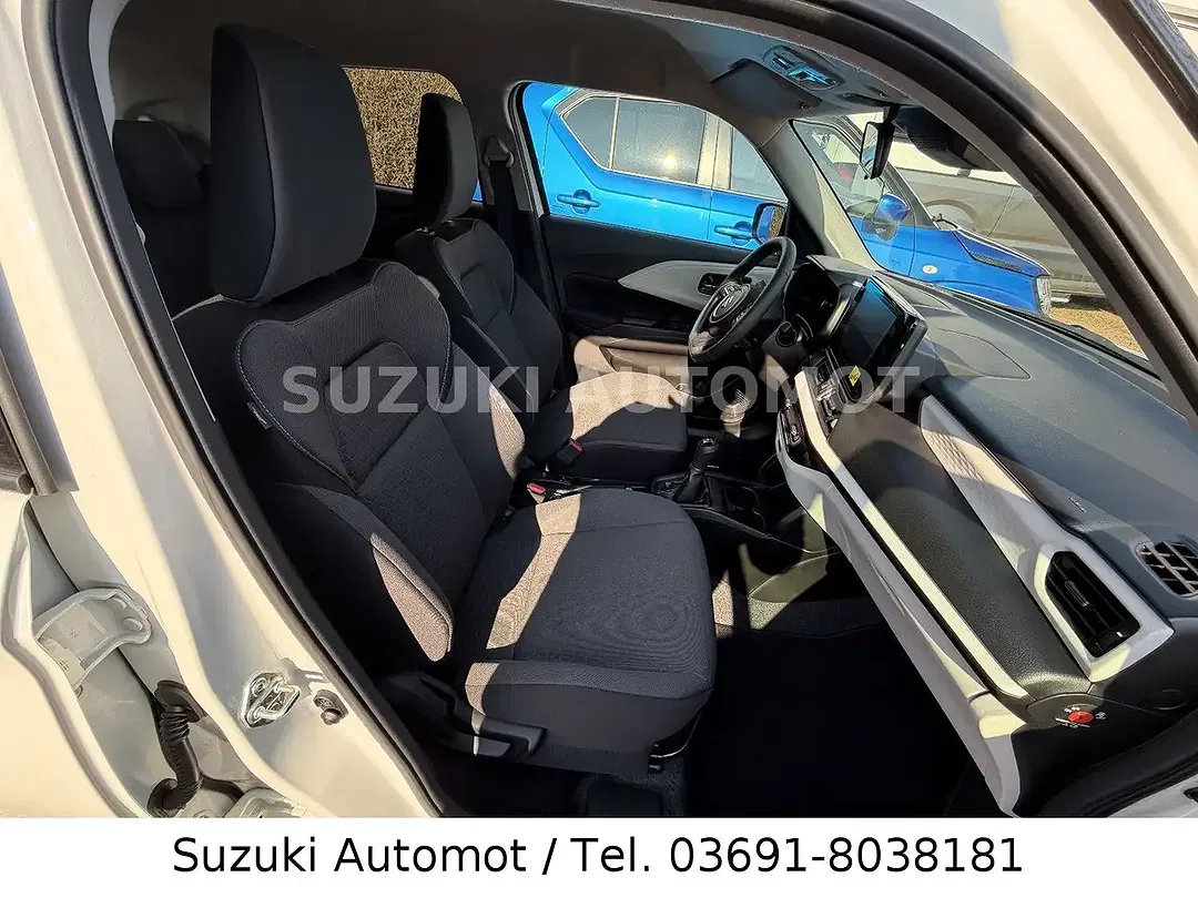 Suzuki Swift - Thumbnail 4