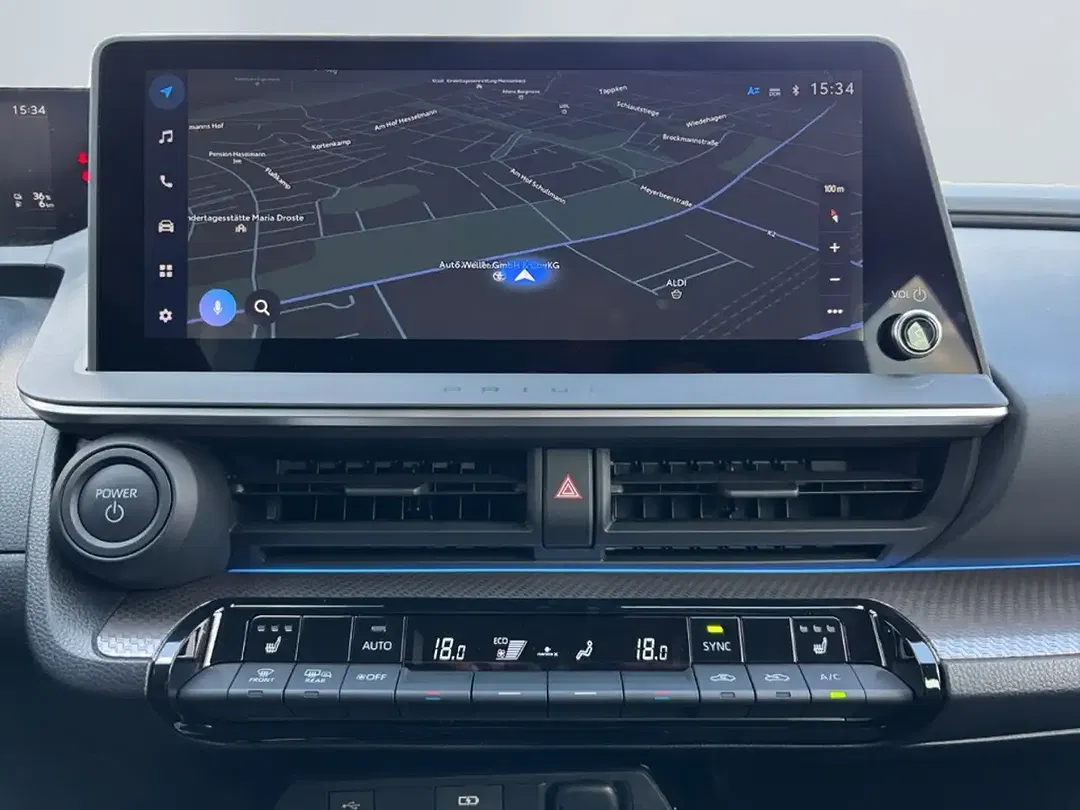 Toyota Prius - Thumbnail 13