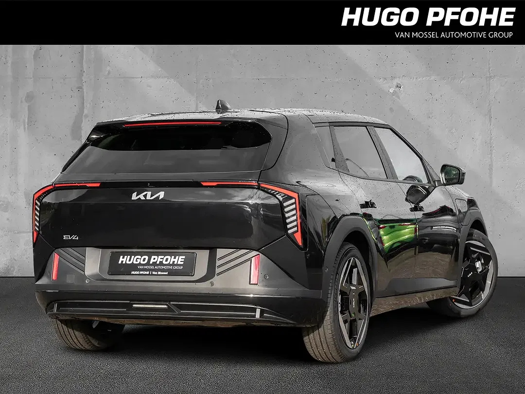 Kia EV4 - Thumbnail 2