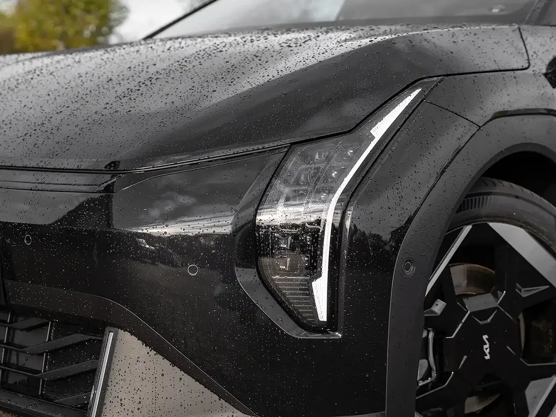 Kia EV4 - Thumbnail 5
