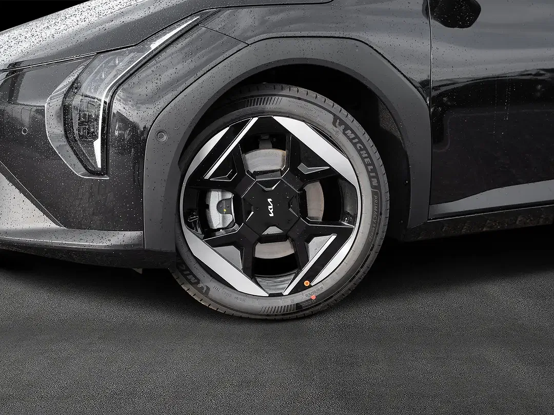 Kia EV4 - Thumbnail 6