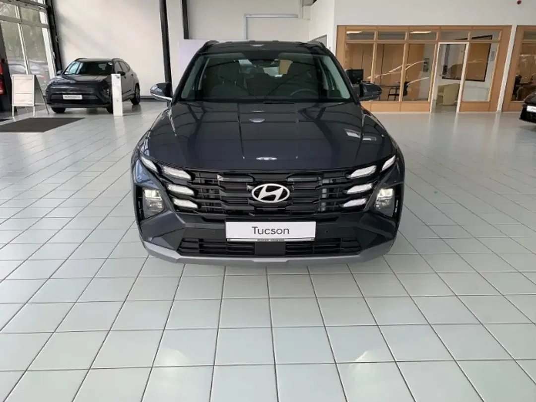 Hyundai TUCSON - Thumbnail 2