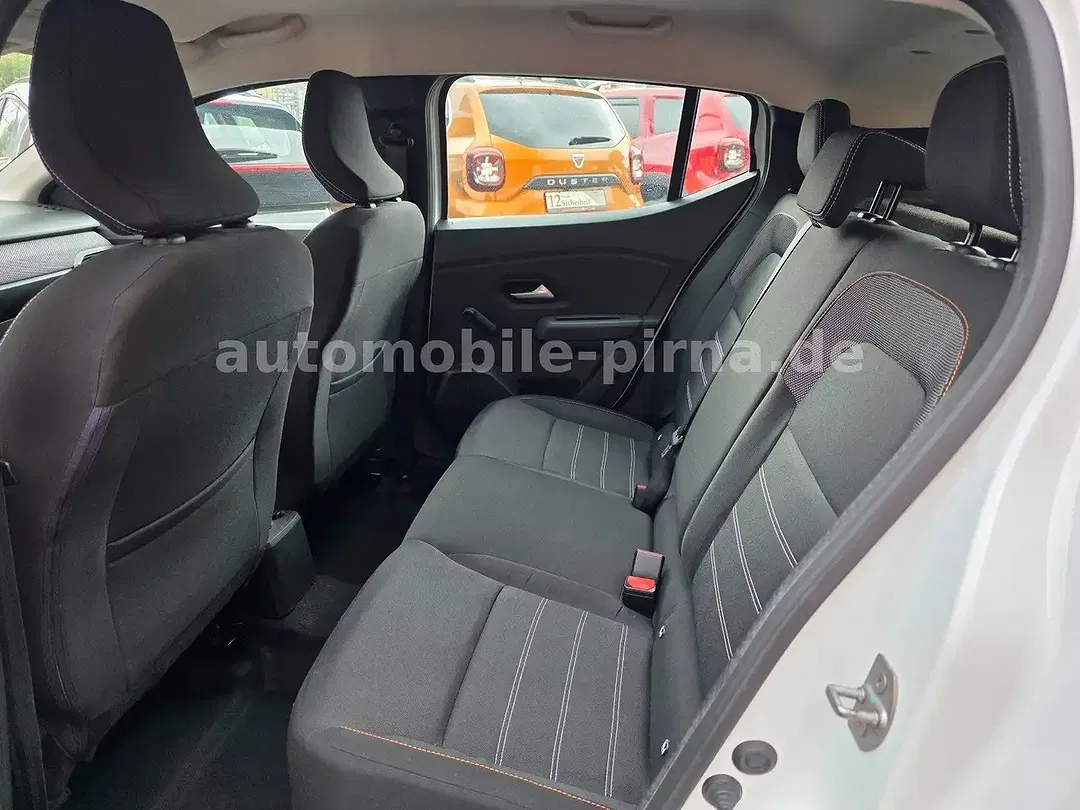 Dacia Sandero - Thumbnail 10