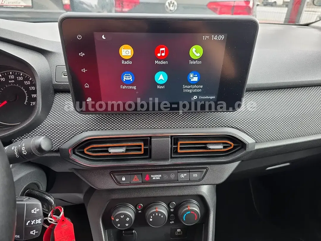 Dacia Sandero - Thumbnail 13