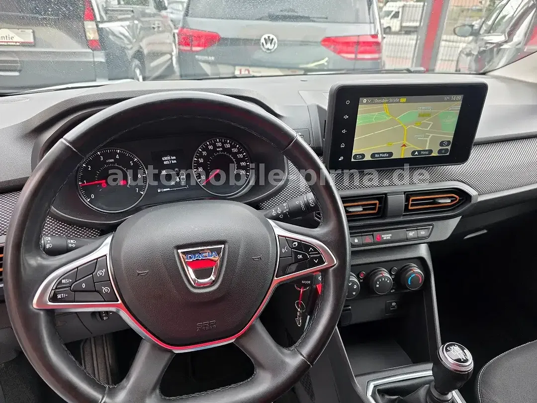 Dacia Sandero - Thumbnail 15