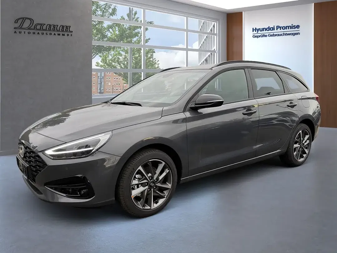 Hyundai i30 - Thumbnail 1
