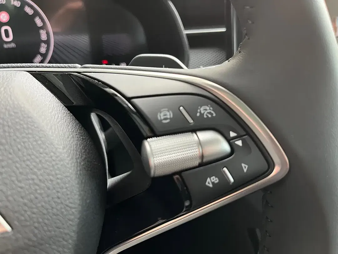 Skoda Kamiq - Thumbnail 33