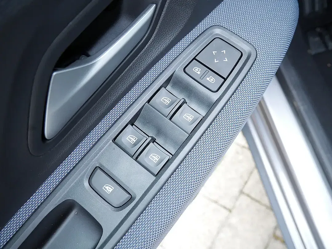 Dacia Sandero - Thumbnail 7