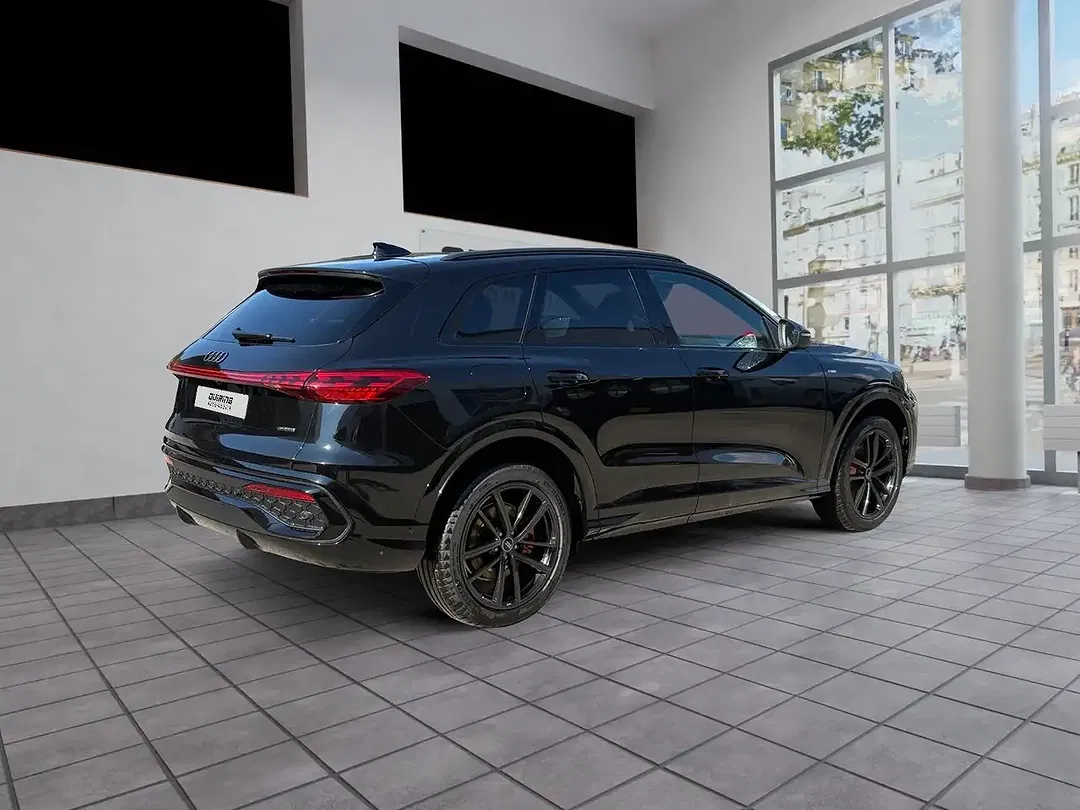 Audi Q5 - Thumbnail 4