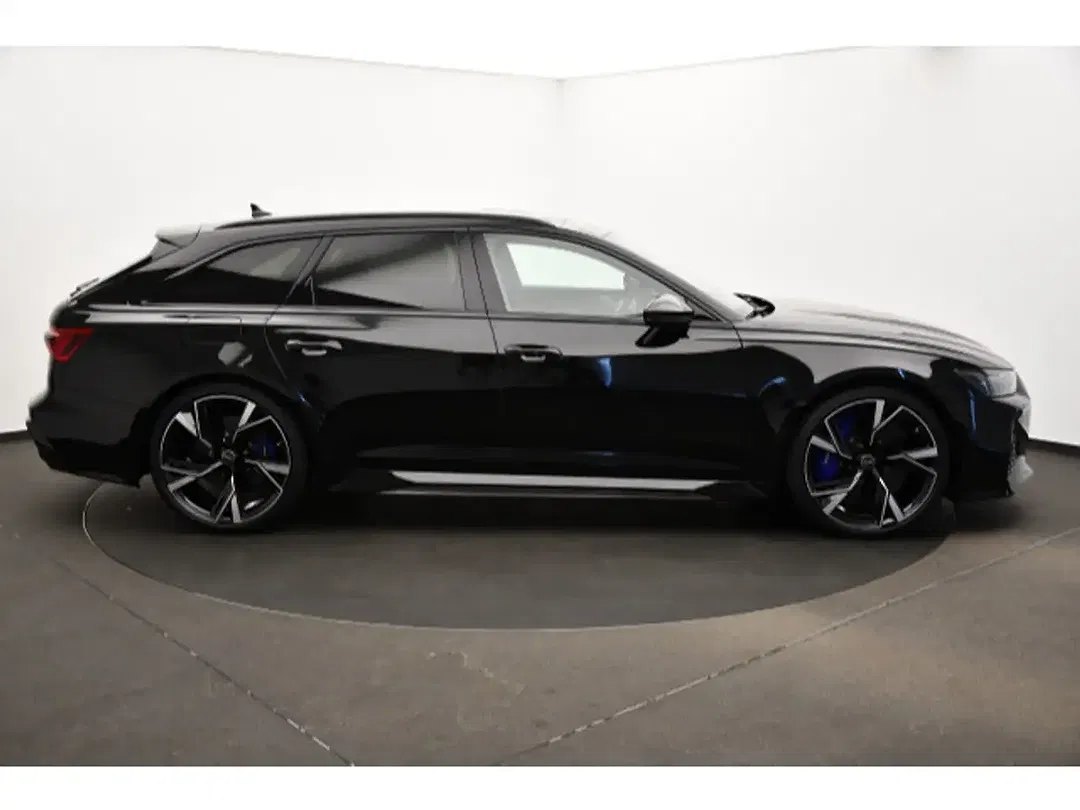 Audi RS6 - Thumbnail 17