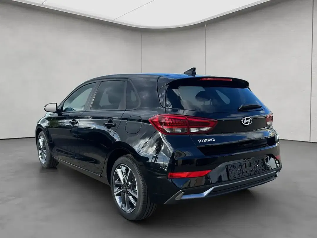 Hyundai i30 - Thumbnail 3