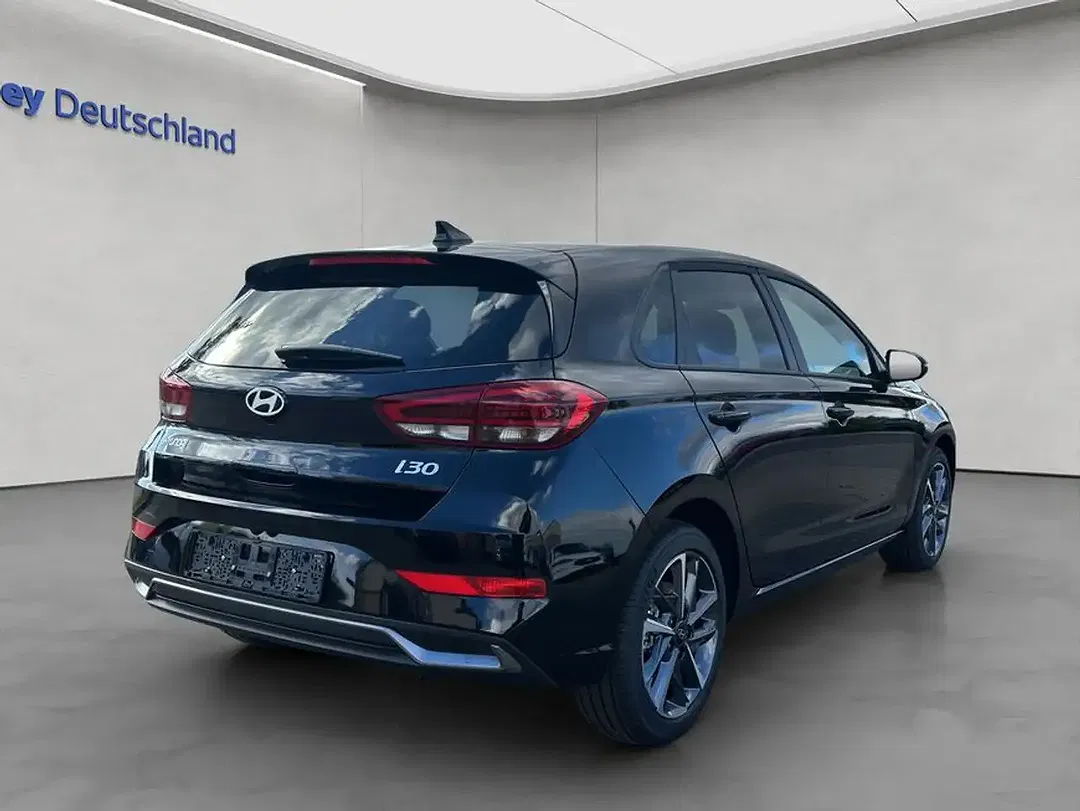 Hyundai i30 - Thumbnail 4