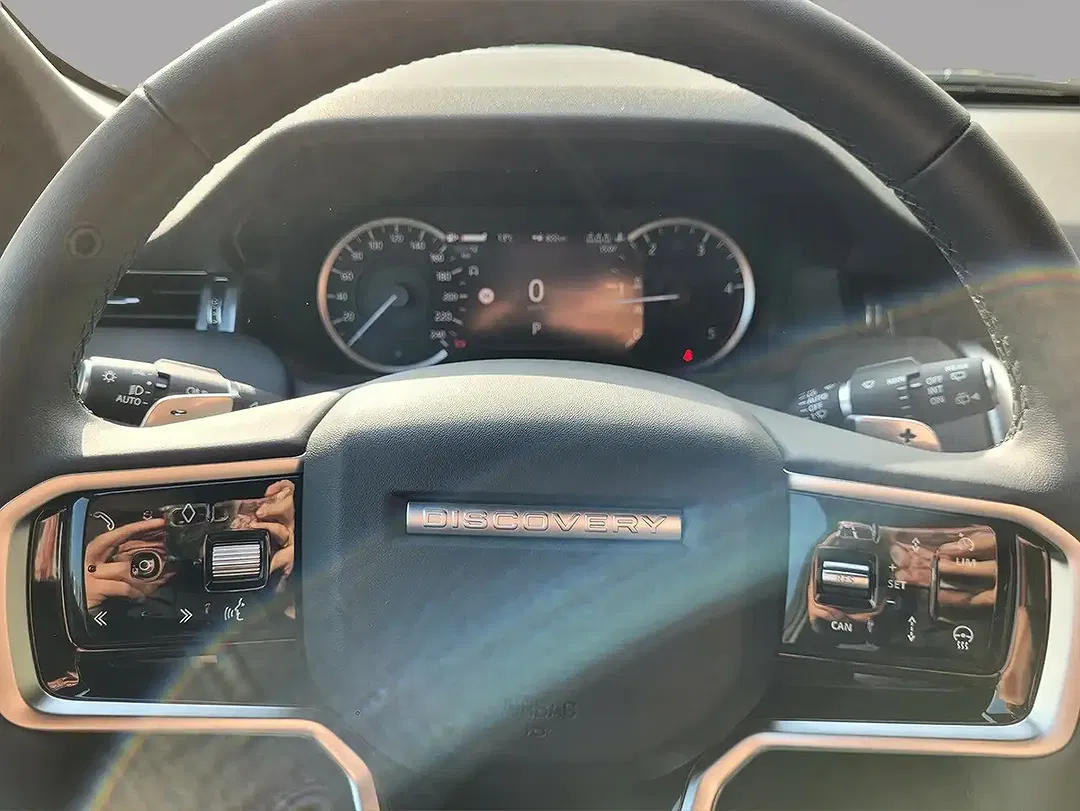 Land Rover Discovery Sport - Thumbnail 13