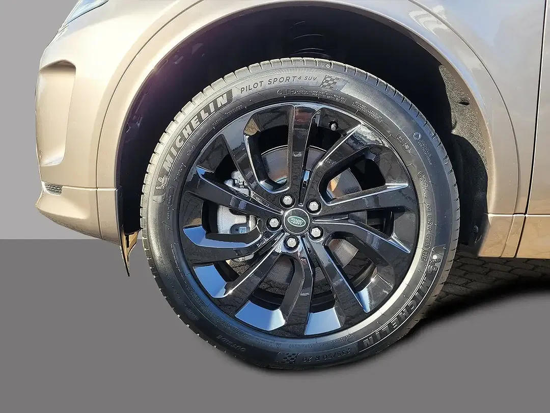 Land Rover Discovery Sport - Thumbnail 6