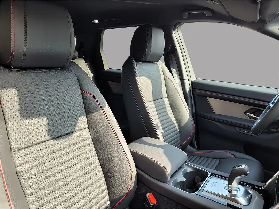 Land Rover Discovery Sport - Thumbnail 9