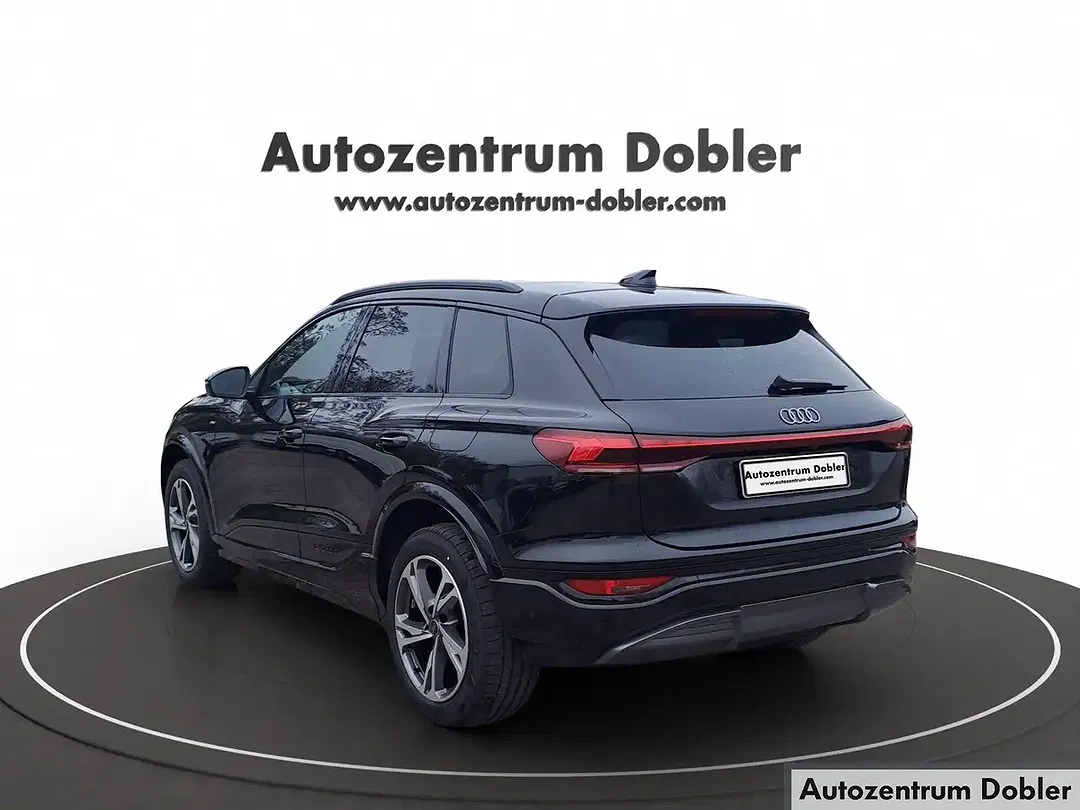 Audi Q6 e-tron - Thumbnail 6
